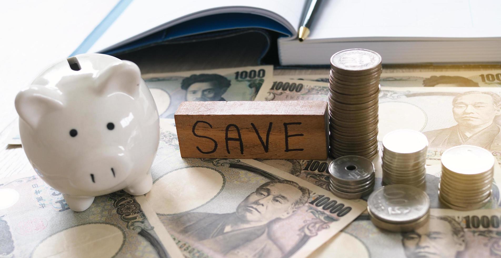 savings-accounts-pros-and-cons